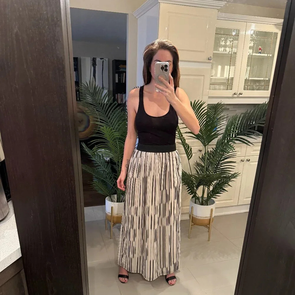 Black and White Sleeveless Maxi Dress,  Armani Exchange, US 0